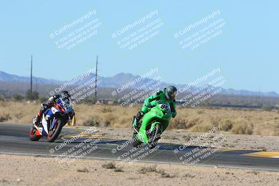 media/Jan-12-2025-CVMA (Sun) [[be1d2b16e3]]/Race 2-Supersport Middleweight/